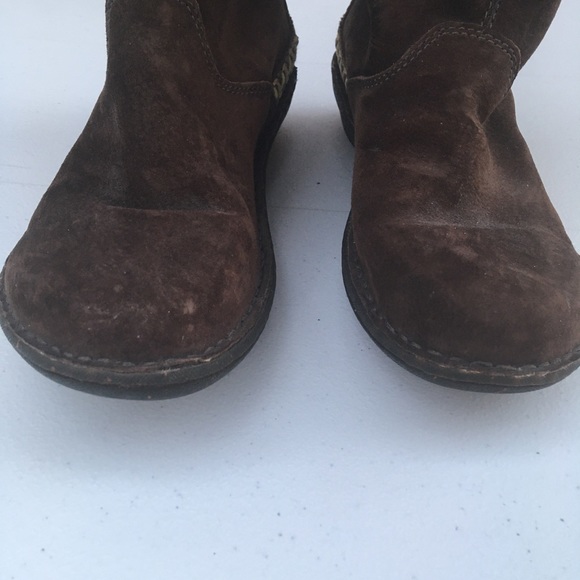 Ugg brown suede leather Women Size 7 boots - Picture 3 of 8